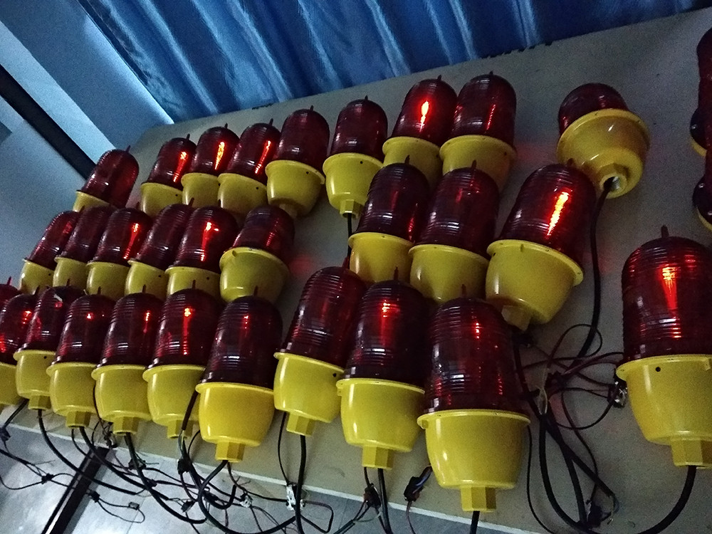 熱烈慶祝福州客戶與航空障礙燈廠家（北斗星障礙燈）達(dá)成合作